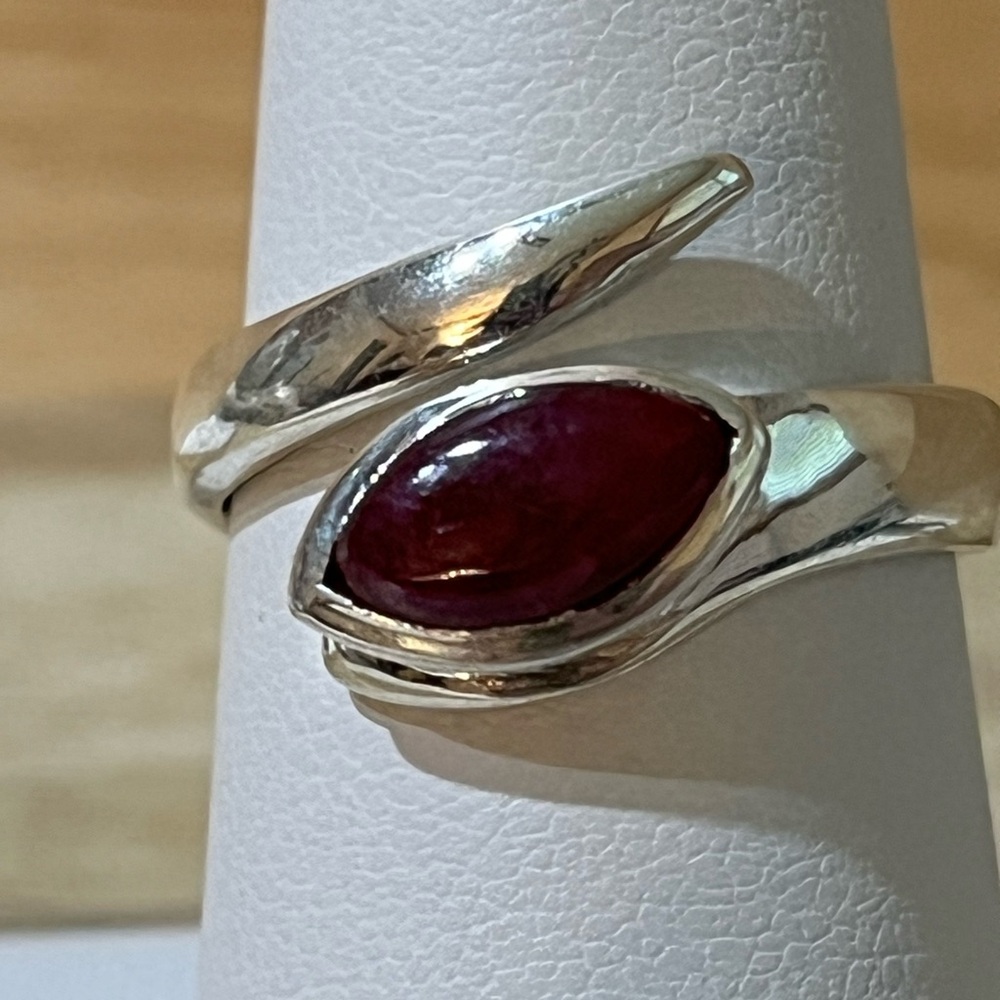 925 Solid Sterling Silver Bypass Style Garnet Gem… - image 2